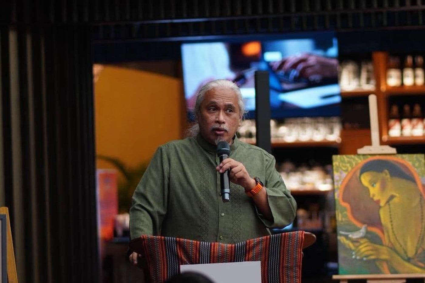‘Nakakatakot’: UP professor weighs in on AI at art fair launch