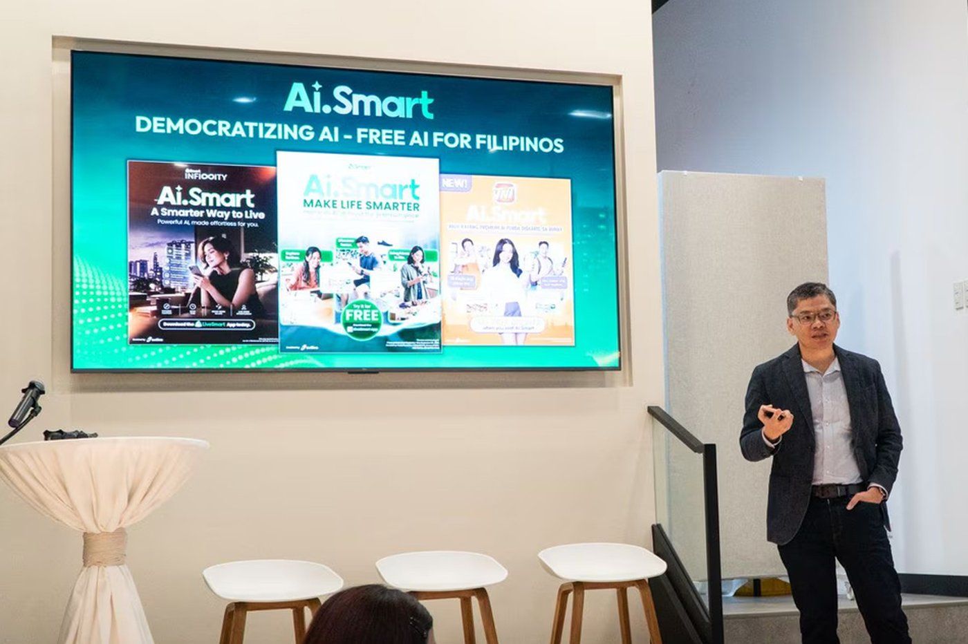Smart, Amihan launch AI service for P49 per week